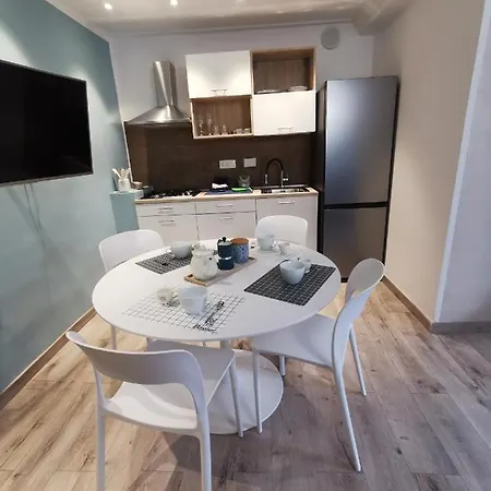 Vacancy San Tommaso * Turin